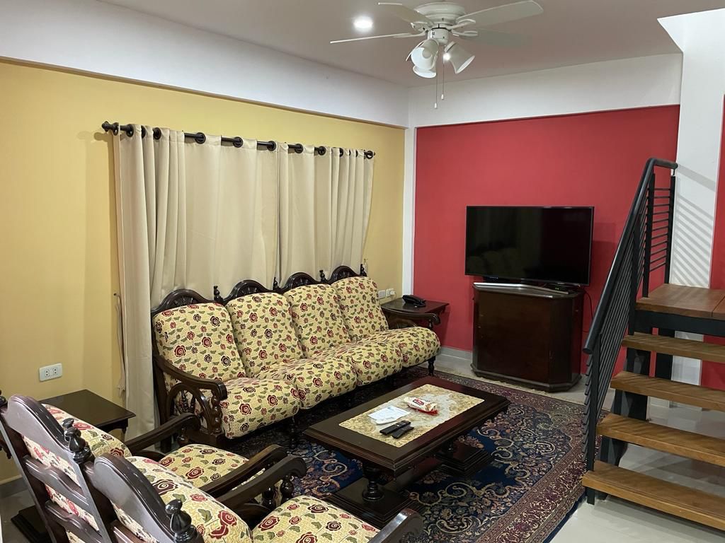 🏡 Exclusiva Residencia en Venta a una Cuadra de la Costanera de Encarnación 2